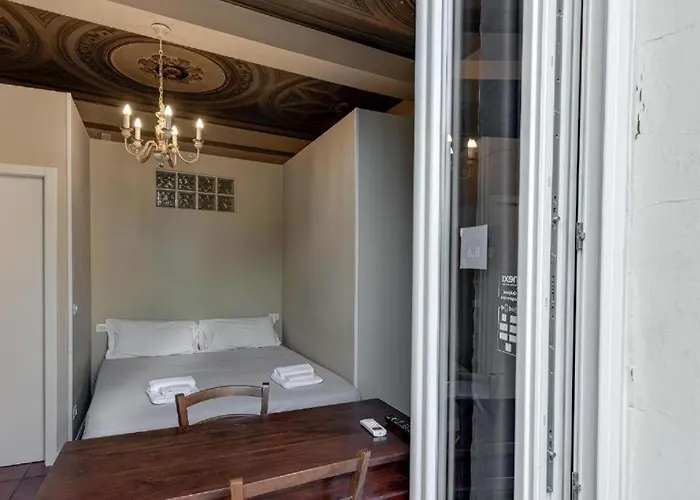 게스트하우스 Tribunale 4 Luxury - Bedinbolognacentro Palace H 볼로냐